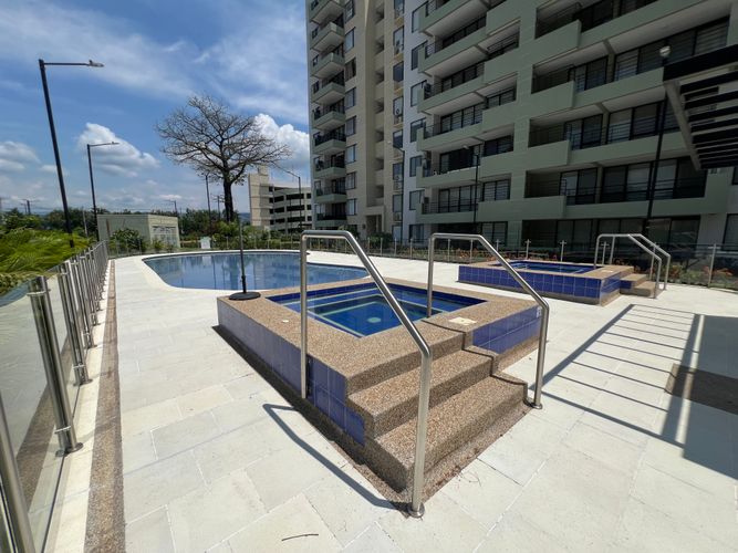 Apartamento de 3 alcobas en venta en Las Palmas, Ricaurte, 93 m² · foto 7 de 24
