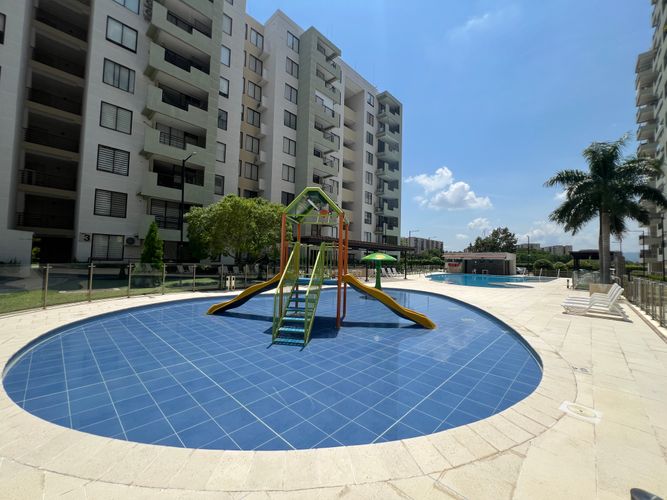 Apartamento de 3 alcobas en venta en Las Palmas, Ricaurte, 93 m² · foto 8 de 24