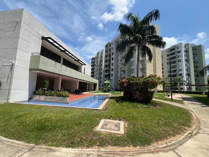 Apartamento de 3 alcobas en venta en Las Palmas, Ricaurte, 93 m² · foto 9 de 24