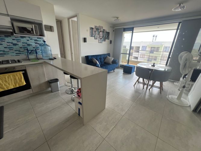 Apartamento de 3 alcobas en venta en Las Palmas, Ricaurte, 93 m² · foto 11 de 24