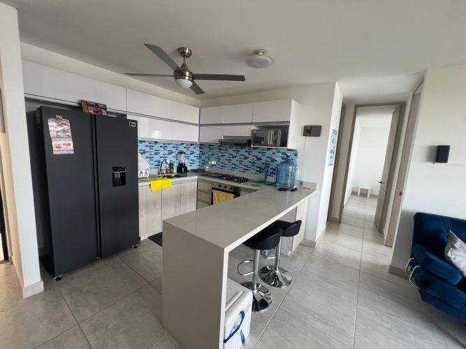 Apartamento de 3 alcobas en venta en Las Palmas, Ricaurte, 93 m² · foto 13 de 24