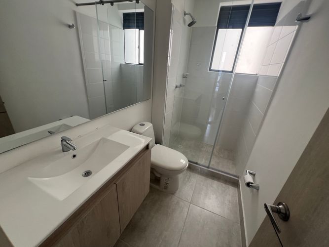 Apartamento de 3 alcobas en venta en Las Palmas, Ricaurte, 93 m² · foto 14 de 24