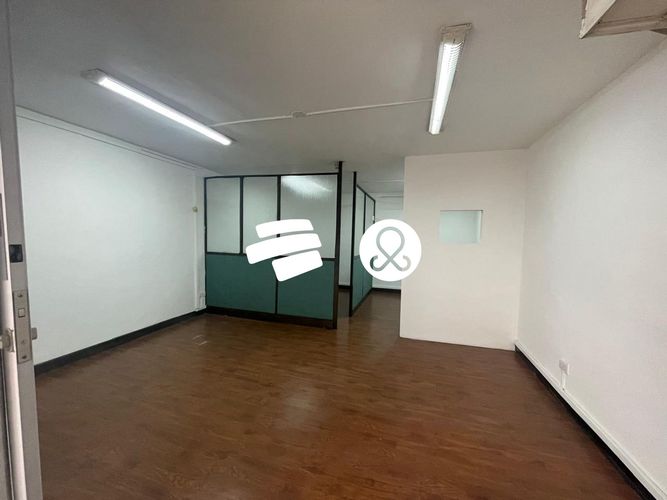 Local en venta en La Candelaria, Medellín, 25 m² · foto 9 de 13