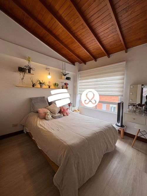 Casa de 4 alcobas en venta en Loma Del Esmeraldal, Envigado, 190 m² · foto 11 de 16