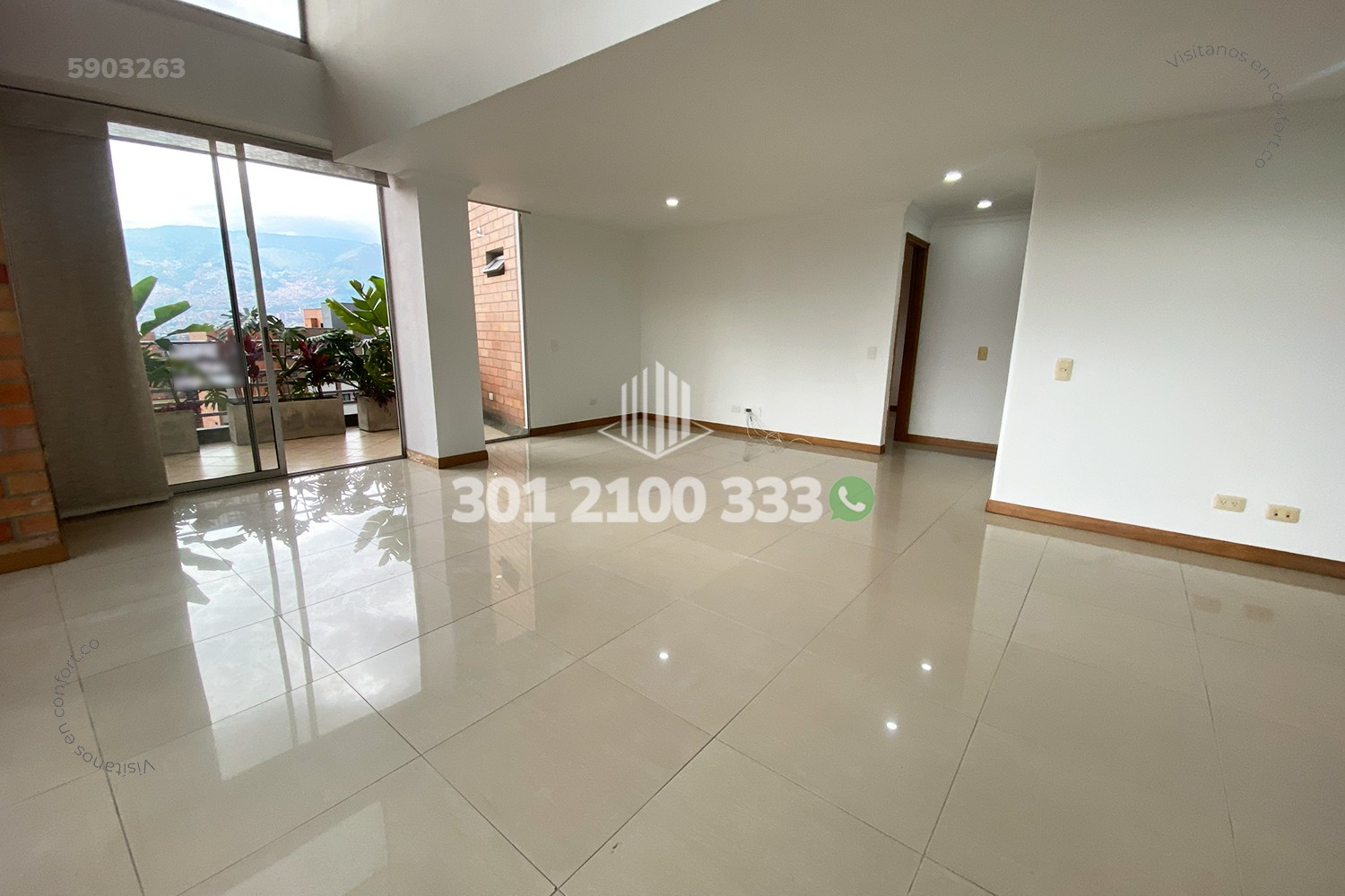 Apartamento en arriendo en Laureles, Medellín · foto 3 de 24