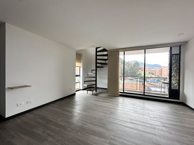 Apartaestudio en venta en Bella Suiza, Bogotá, 56 m² · foto 6 de 11