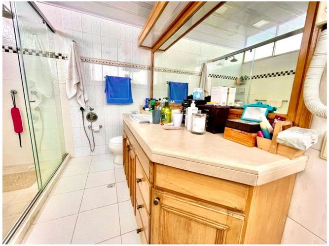 Apartamento de 4 alcobas en venta en Santa Barbara, Bogotá, 257 m² · foto 12 de 20