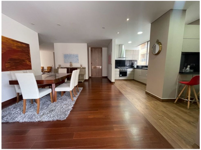 Apartamento de 3 alcobas en venta en Chicó Reservado, Bogotá, 193 m² · foto 3 de 24