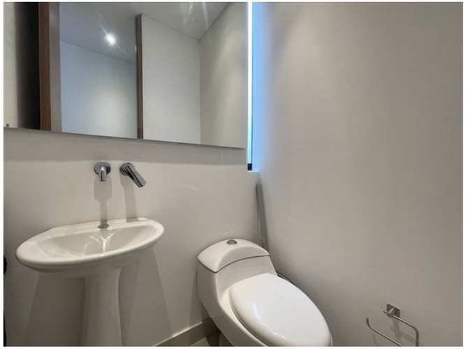 Apartamento de 3 alcobas en venta en Chicó Reservado, Bogotá, 193 m² · foto 17 de 24