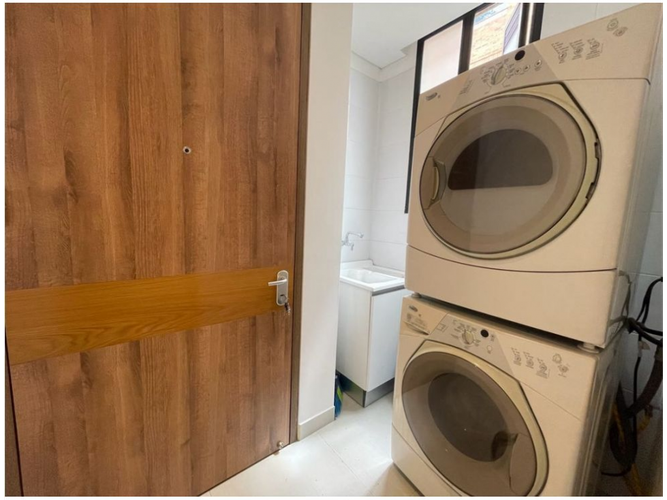 Apartamento de 3 alcobas en venta en Chicó Reservado, Bogotá, 193 m² · foto 18 de 24