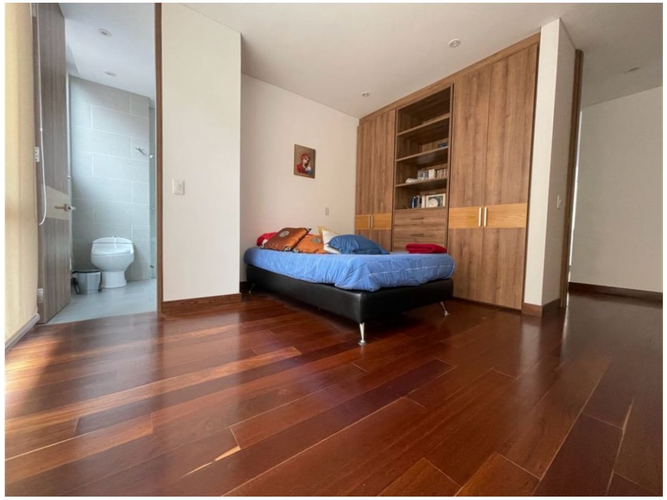 Apartamento de 3 alcobas en venta en Chicó Reservado, Bogotá, 193 m² · foto 21 de 24