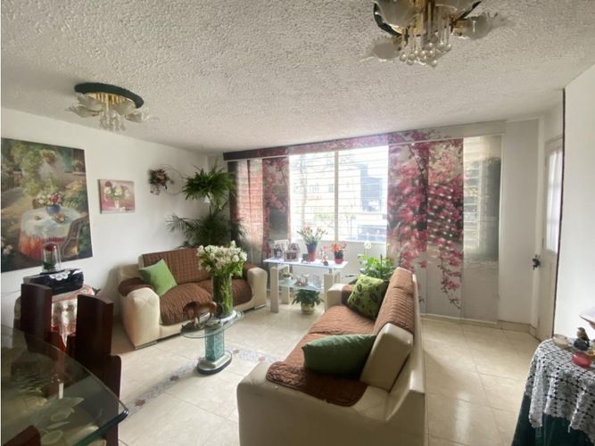 Apartamento de 3 alcobas en venta en Armenia, Bogotá, 102 m² · foto 2 de 18