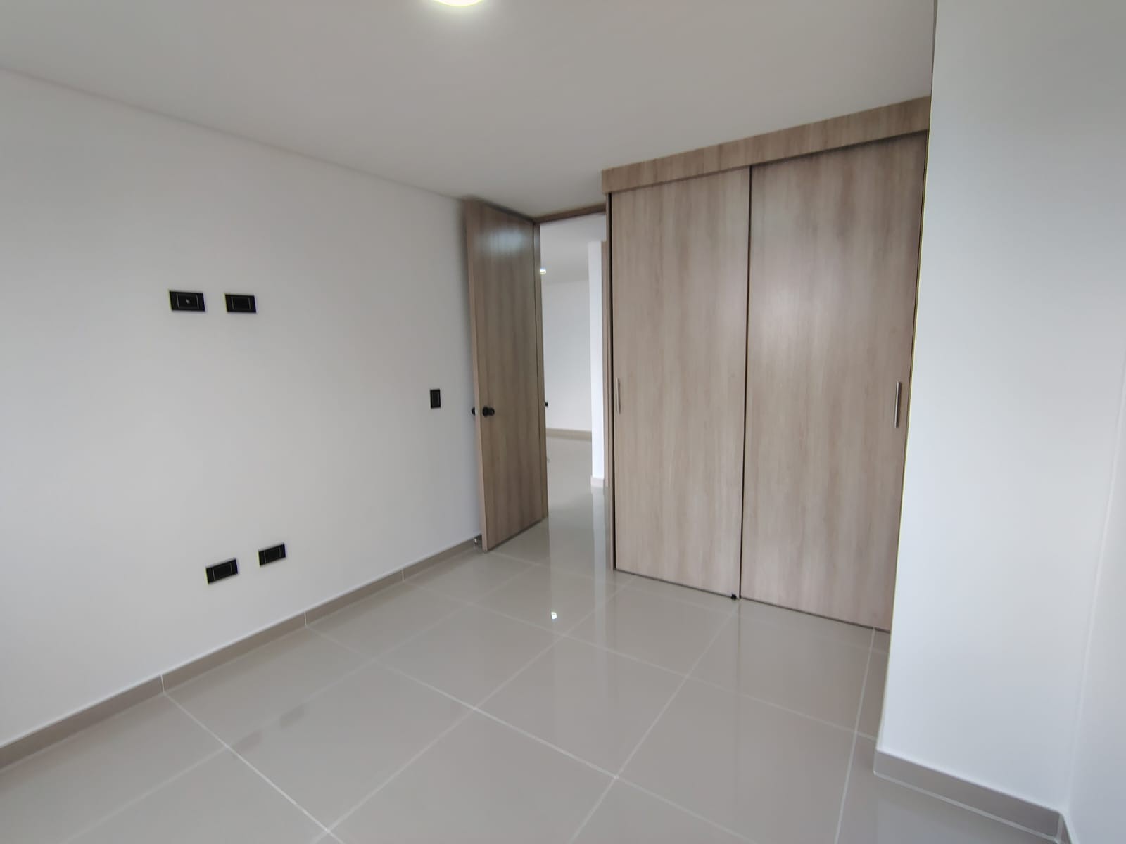 Apartamento en venta en Caqueta, La Estrella · foto 4 de 17