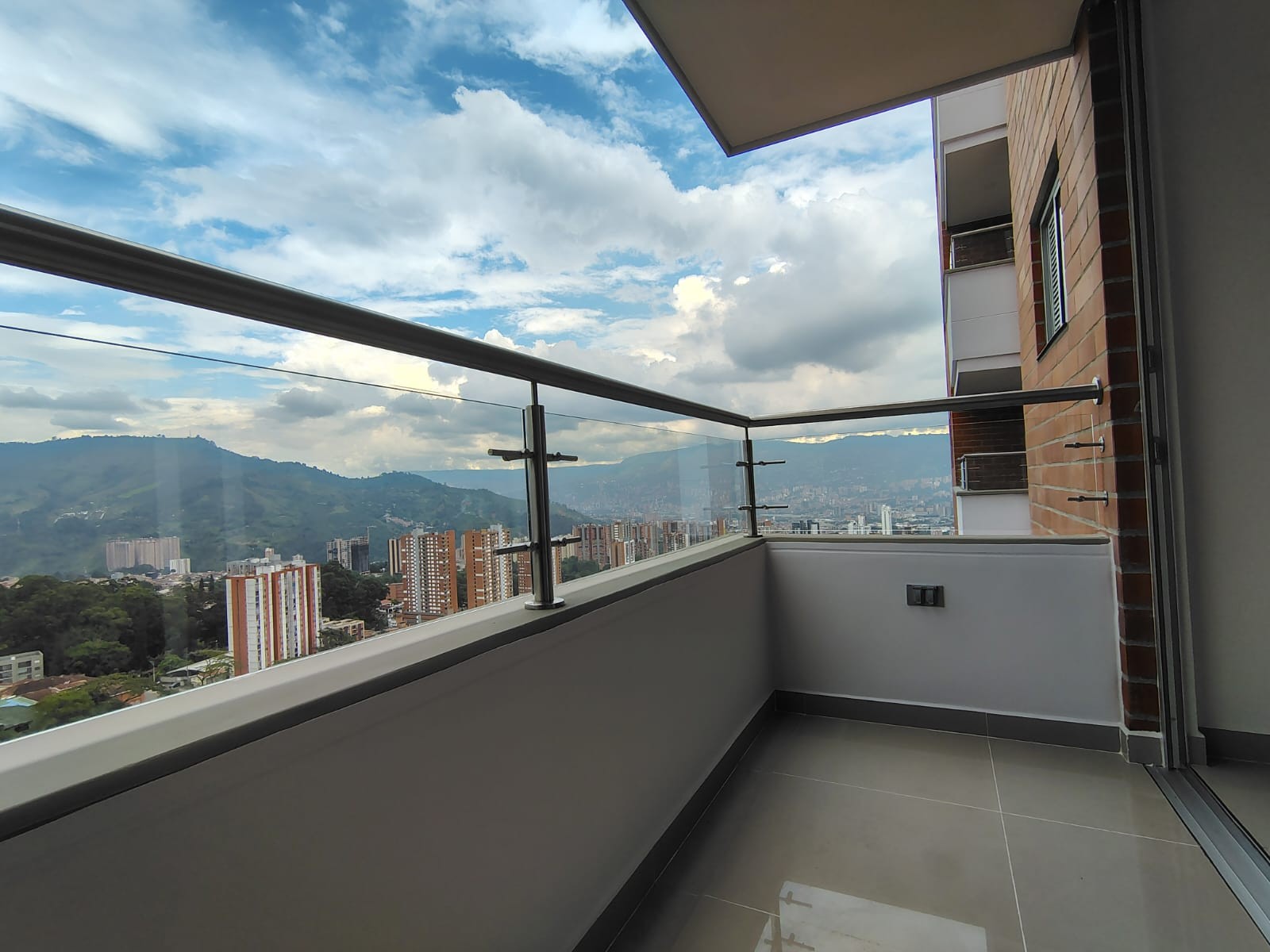 Apartamento en venta en Caqueta, La Estrella · foto 17 de 17