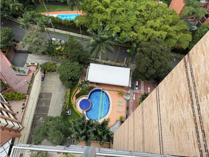 Apartamento de 3 alcobas en venta en Alejandria, Medellín, 134 m² · foto 17 de 17