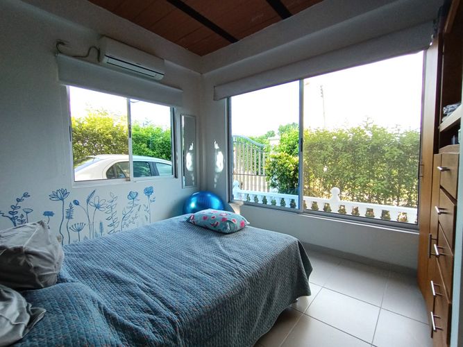 Casa de 3 alcobas en venta en Ricaurte, Ricaurte, 100 m² · foto 10 de 23