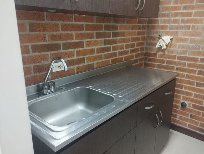 Oficina en arriendo en El Poblado, Medellín, 60 m² · foto 15 de 16