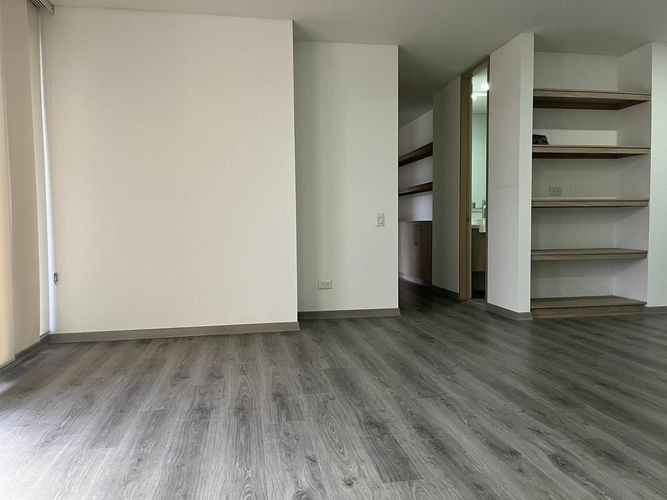 Apartamento en venta en San Jose V Sector, Bogotá · foto 6 de 24