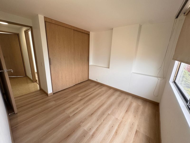 Apartamento en arriendo en San Lucas, Medellín · foto 7 de 12