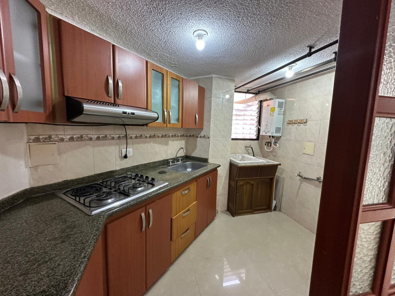Apartamento en venta en La Atalaya, Manizales · foto 4 de 17