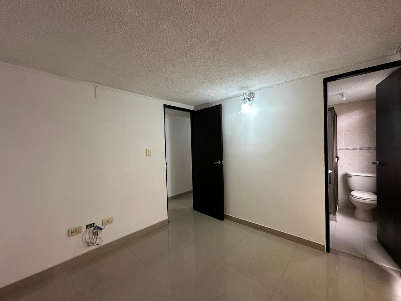 Apartamento en venta en La Atalaya, Manizales · foto 11 de 17