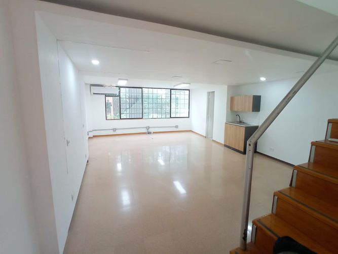 Oficina en arriendo en Las Vegas, Envigado, 65 m² · foto 2 de 19