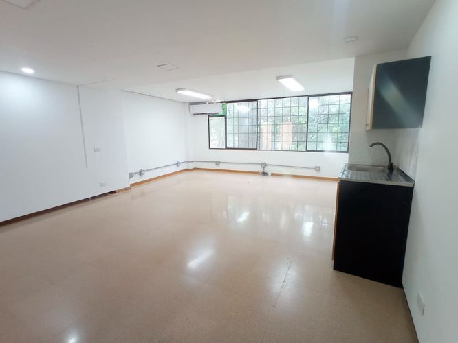 Oficina en arriendo en Las Vegas, Envigado, 65 m² · foto 8 de 19