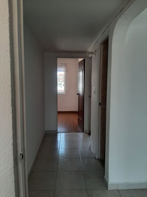 Apartamento de 3 alcobas en arriendo en Spring, Bogotá, 80 m² · foto 6 de 24