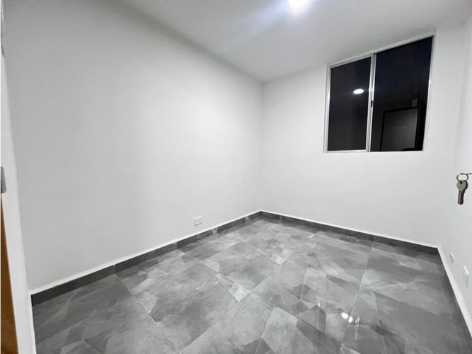Apartamento de 2 alcobas en venta en El Porvenir, Rionegro, 54 m² · foto 3 de 10