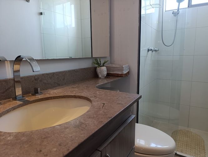 Apartamento de 2 alcobas en arriendo en El Poblado, Medellín, 115 m² · foto 18 de 20