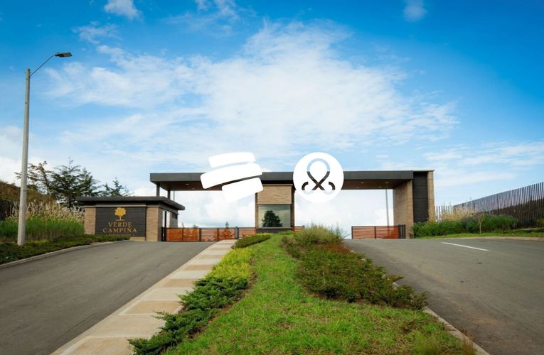 Lote en venta en El Carmen de Viboral, 2580 m² · foto 2 de 14