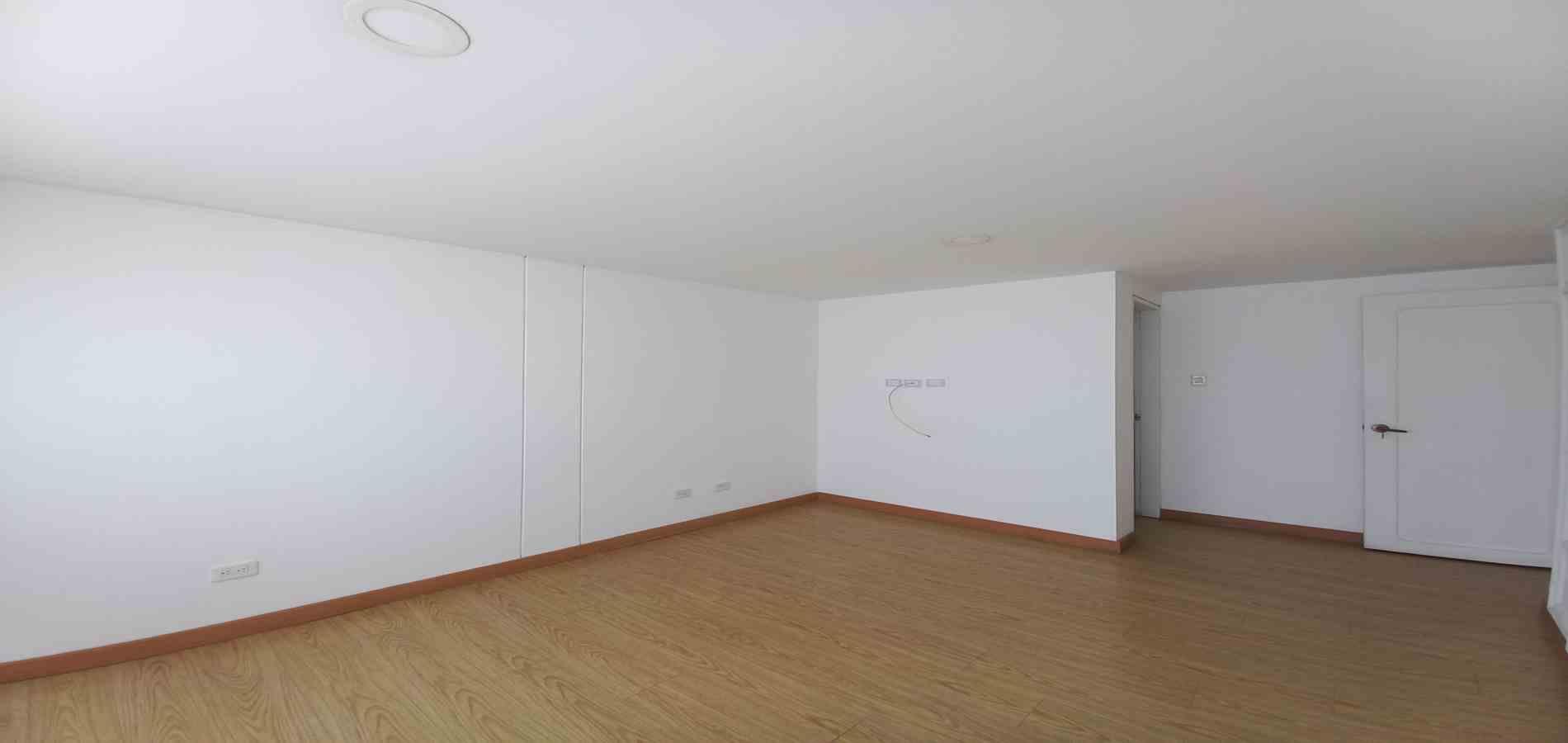 Apartamento en venta en Sector Galeria Central, Pereira · foto 7 de 20