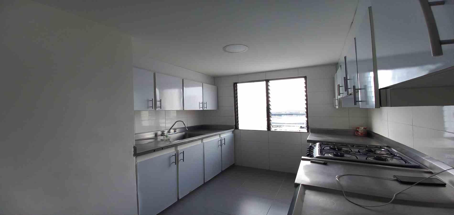 Apartamento en venta en Sector Galeria Central, Pereira · foto 19 de 20