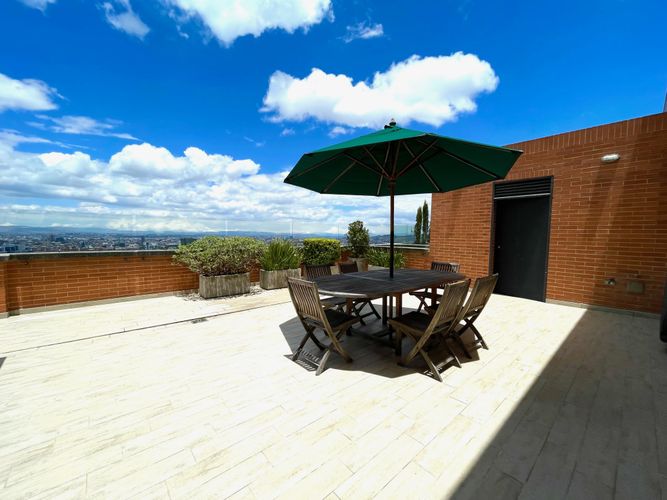 Apartamento de 4 alcobas en venta en Cerros De Los Alpes, Bogotá, 427 m² · foto 23 de 23
