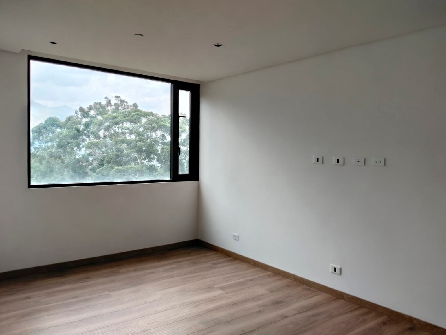 Apartamento en arriendo en El Poblado, Medellín · foto 9 de 17
