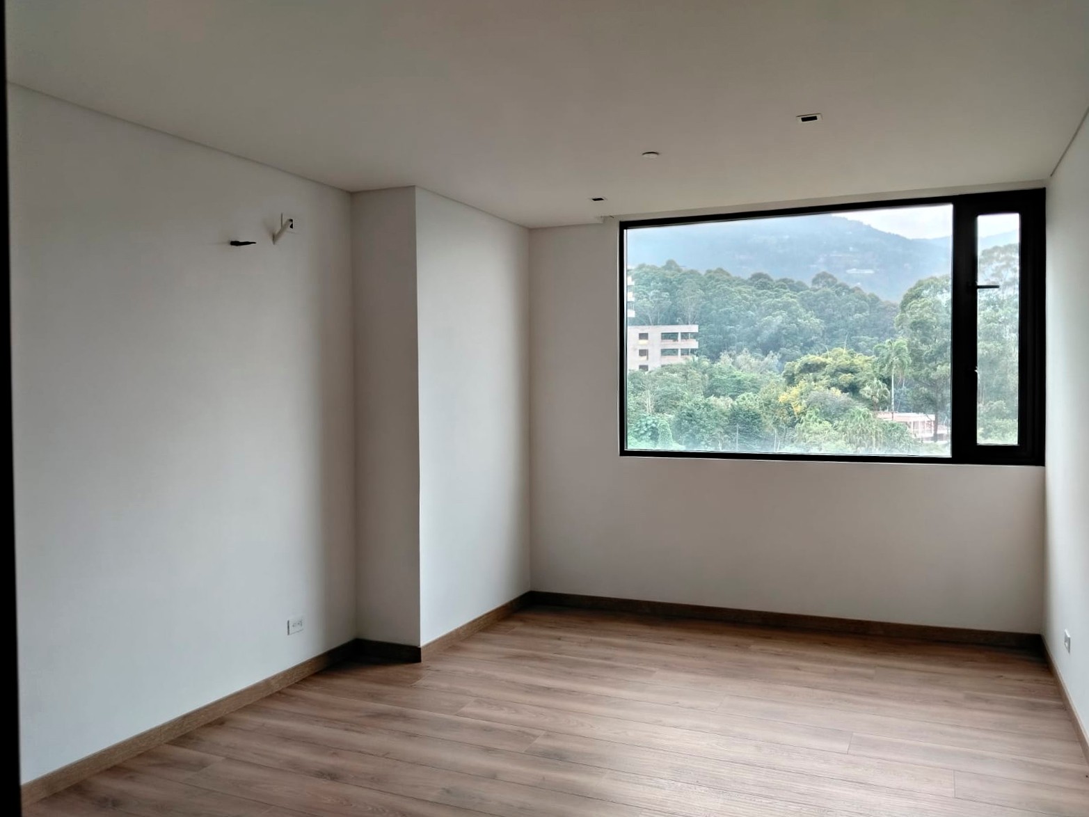 Apartamento en arriendo en El Poblado, Medellín · foto 11 de 17