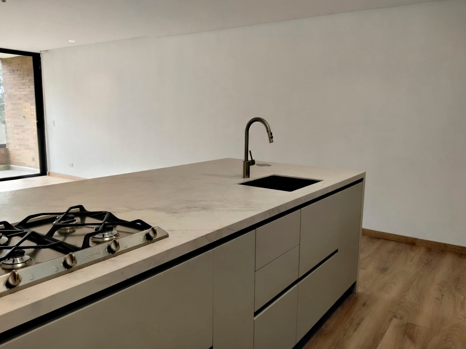 Apartamento en arriendo en El Poblado, Medellín · foto 5 de 17