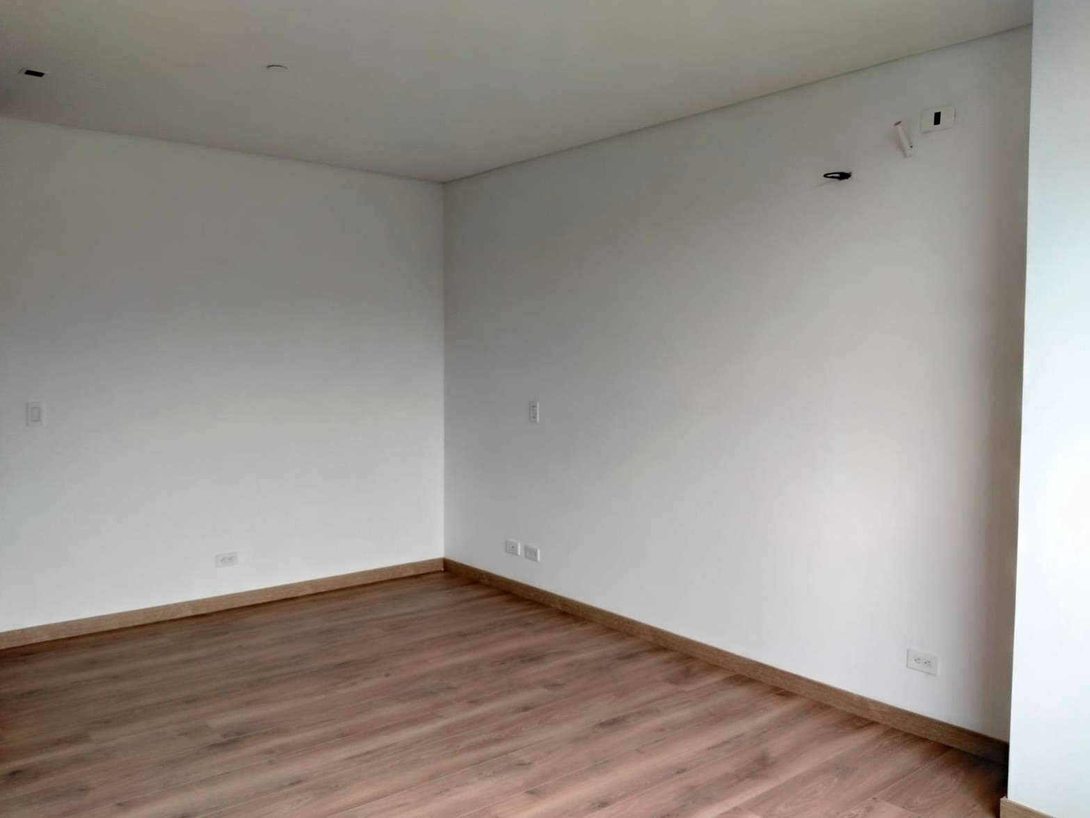 Apartamento en arriendo en El Poblado, Medellín · foto 12 de 17