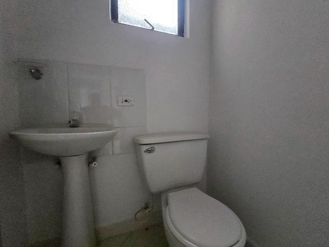 Apartamento de 4 alcobas en venta en La Mota, Medellín, 95 m² · foto 18 de 18