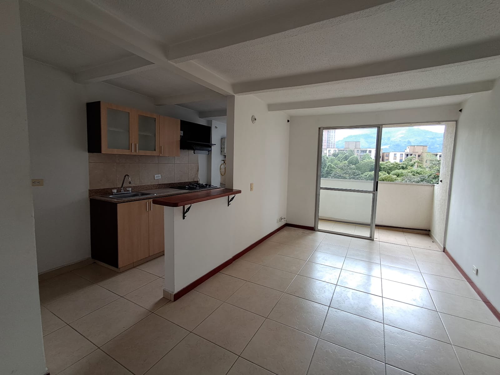 3BR Apartment in Suramerica (63 m²)
