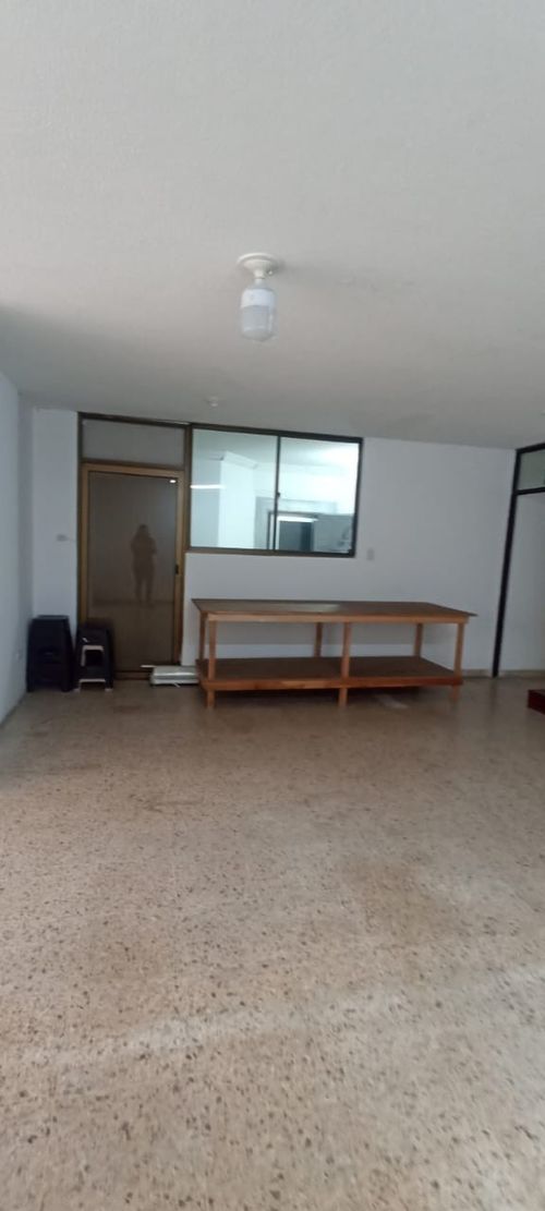 Local en venta en El Centro, Manizales, 300 m² · foto 3 de 23