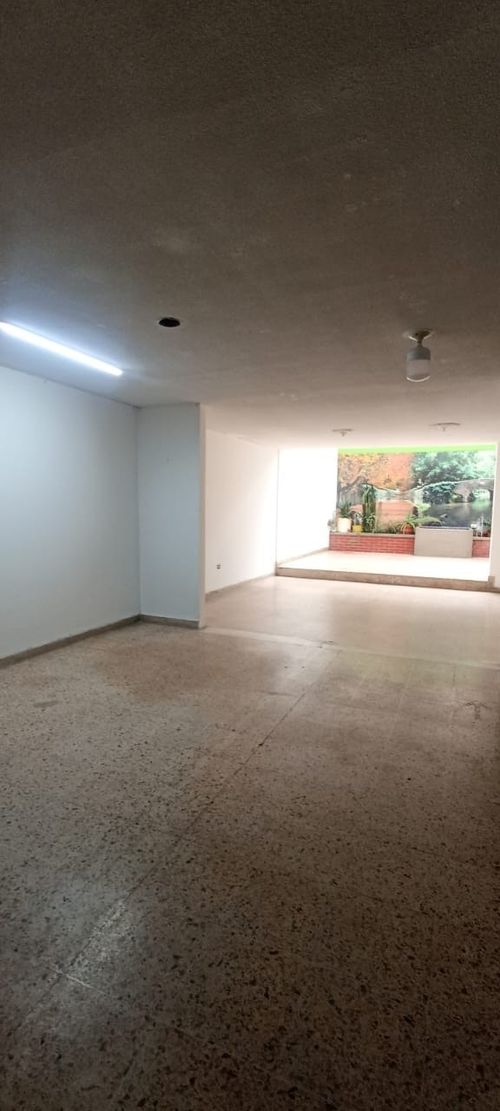 Local en venta en El Centro, Manizales, 300 m² · foto 9 de 23