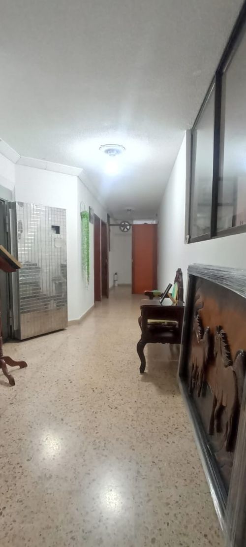 Local en venta en El Centro, Manizales, 300 m² · foto 15 de 23