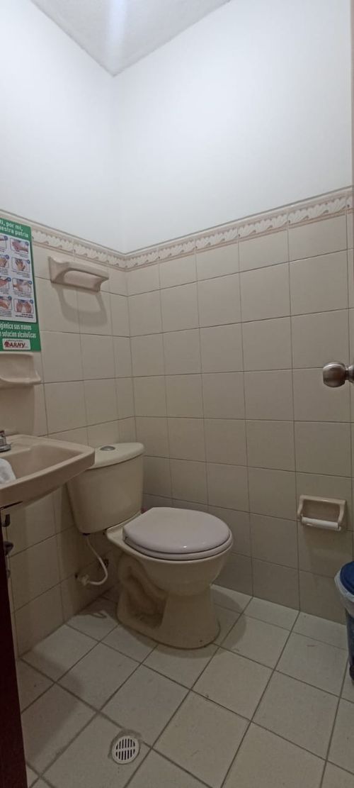 Local en venta en El Centro, Manizales, 300 m² · foto 20 de 23