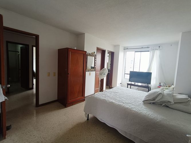Apartamento de 3 alcobas en venta en Chipichape, Cali, 127 m² · foto 7 de 20