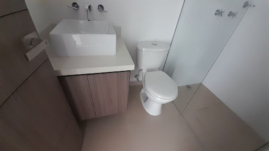 Apartamento de 3 alcobas en arriendo en Loma Del Escobero, Envigado, 125 m² · foto 2 de 17