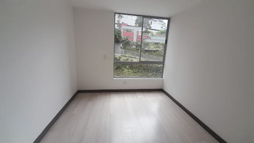 Apartamento de 3 alcobas en arriendo en Loma Del Escobero, Envigado, 125 m² · foto 6 de 17