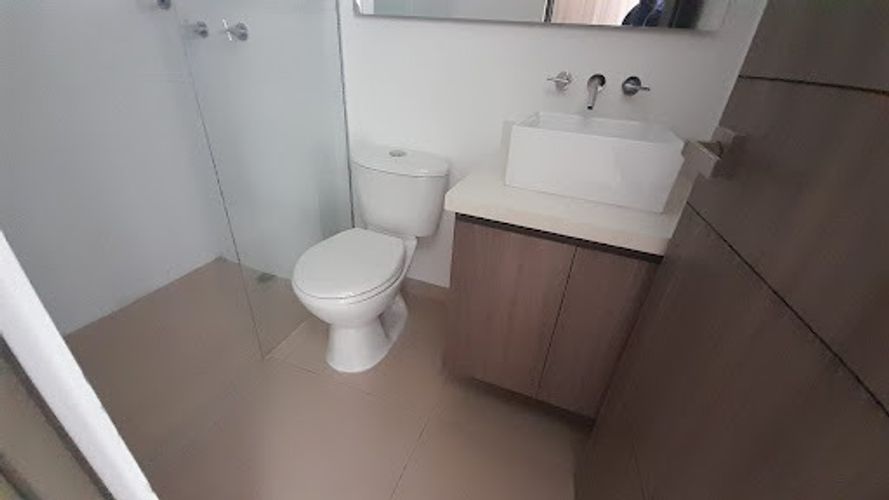 Apartamento de 3 alcobas en arriendo en Loma Del Escobero, Envigado, 125 m² · foto 10 de 17