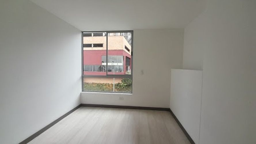 Apartamento de 3 alcobas en arriendo en Loma Del Escobero, Envigado, 125 m² · foto 12 de 17