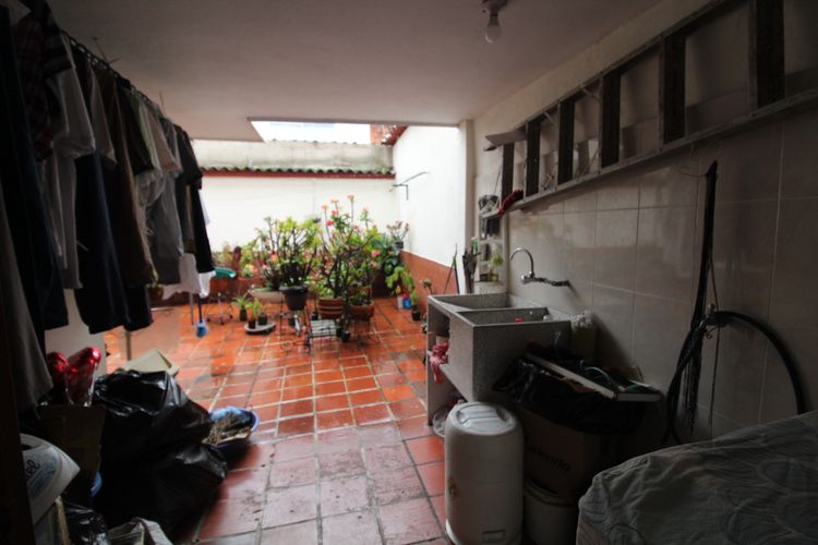 Casa de 8 alcobas en venta en La Aurora, Bucaramanga, 225 m² · foto 11 de 21